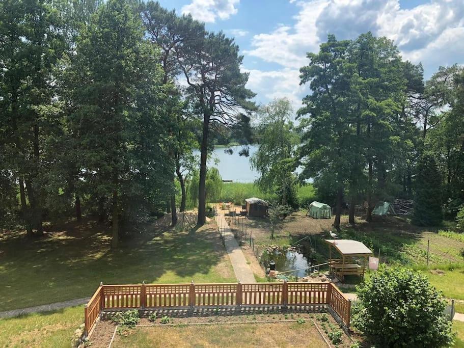 Seeblick Eins Im Waldschloesschen Wendisch Rietz Extérieur photo